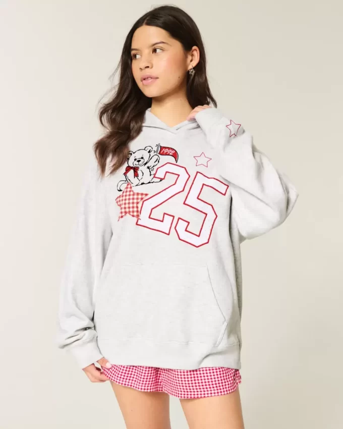 Ylisuuri Varsity Graphic -huppari